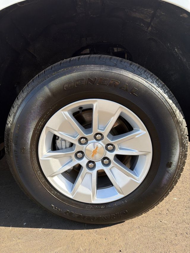 2025 Chevrolet Silverado 1500 LT - 23019289 - 10
