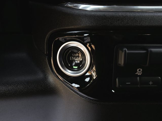 2025 Chevrolet Silverado 1500 LT - 23094442 - 24