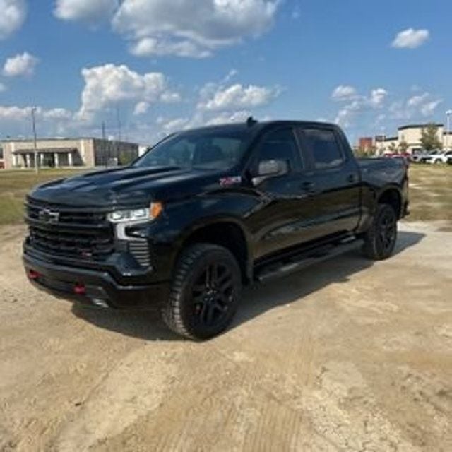 2025 Chevrolet Silverado 1500 LT Trail Boss - 22920980 - 3