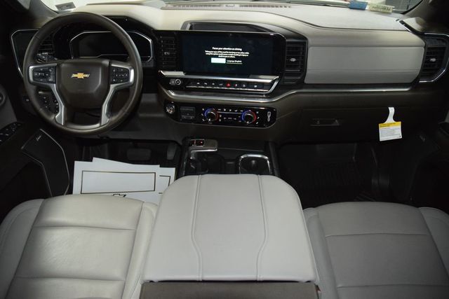 2025 Chevrolet Silverado 1500 LTZ - 22986991 - 29