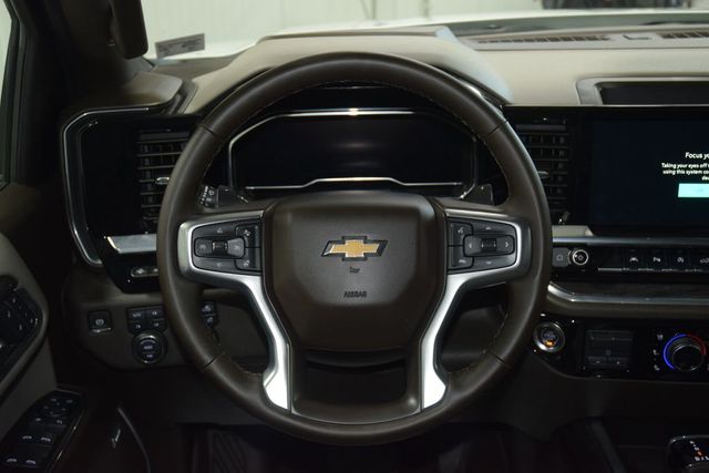 2025 Chevrolet Silverado 1500 LTZ - 22986991 - 35