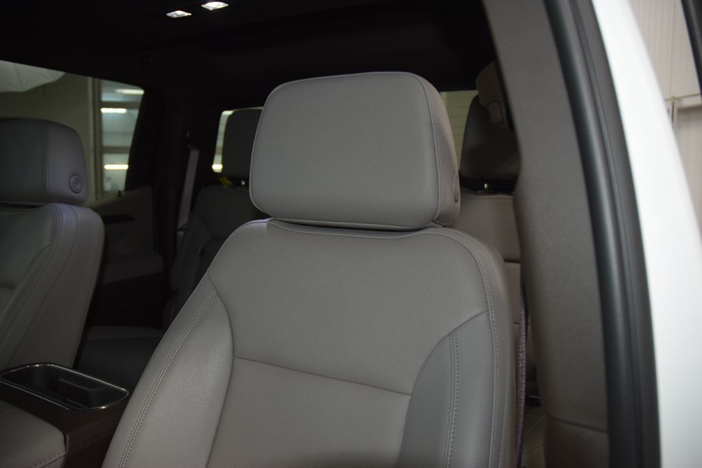 2025 Chevrolet Silverado 1500 LTZ - 22986991 - 40