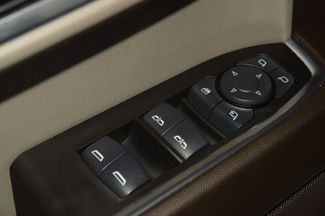 2025 Chevrolet Silverado 1500 LTZ - 22986991 - 47