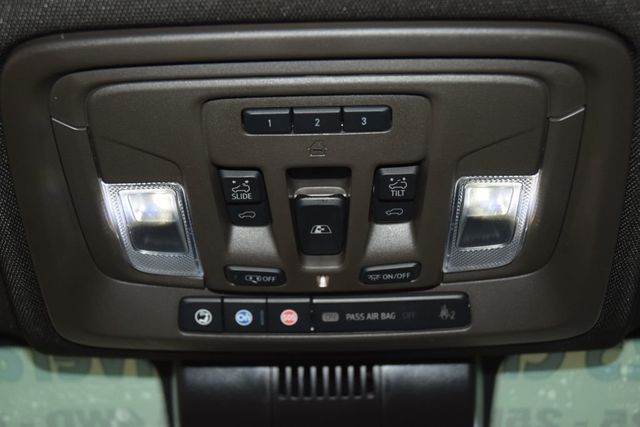 2025 Chevrolet Silverado 1500 LTZ - 22986991 - 50