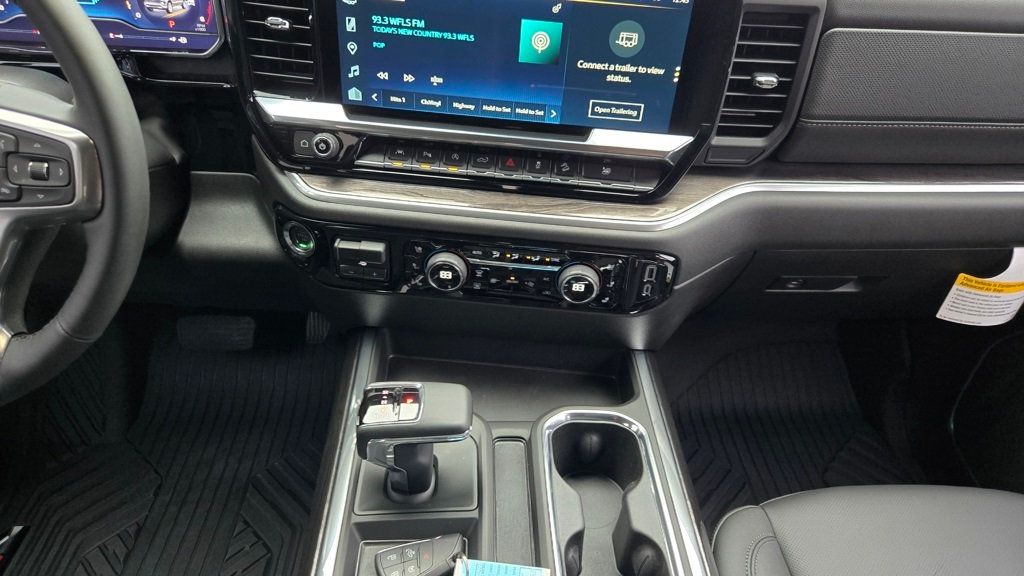2025 Chevrolet Silverado 1500 LTZ Z71 - 22966245 - 23