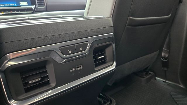 2025 Chevrolet Silverado 1500 LTZ Z71 - 22966245 - 28