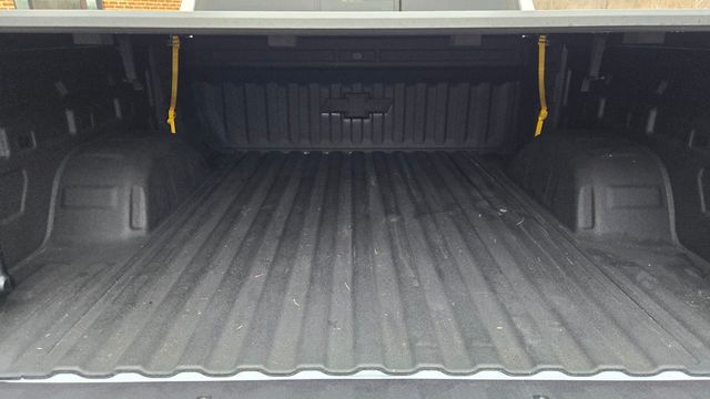 2025 Chevrolet Silverado 1500 LTZ Z71 - 22966245 - 5