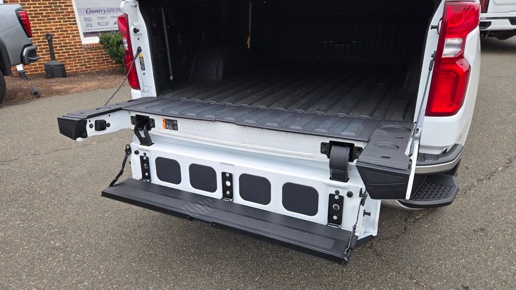 2025 Chevrolet Silverado 1500 LTZ Z71 - 22966245 - 6