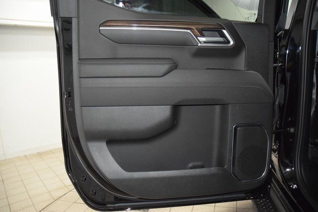 2025 Chevrolet Silverado 1500 RST - 22919151 - 42