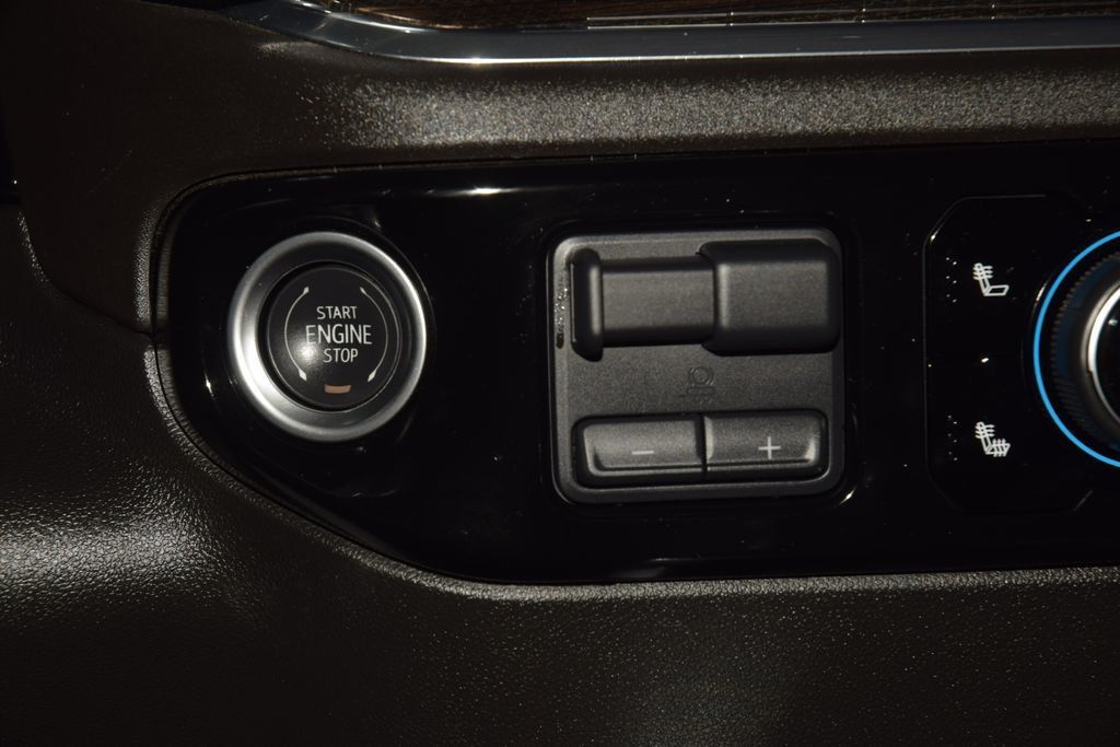 2025 Chevrolet Silverado 1500 RST - 23055466 - 33