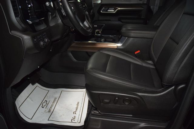 2025 Chevrolet Silverado 1500 RST - 23055466 - 38