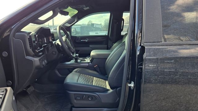 2025 Chevrolet Silverado 1500 ZR2 Dark Appearance Package - 22988367 - 12