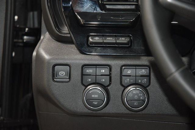 2025 Chevrolet Silverado 1500 ZR2 Dark Appearance Package - 22988367 - 36