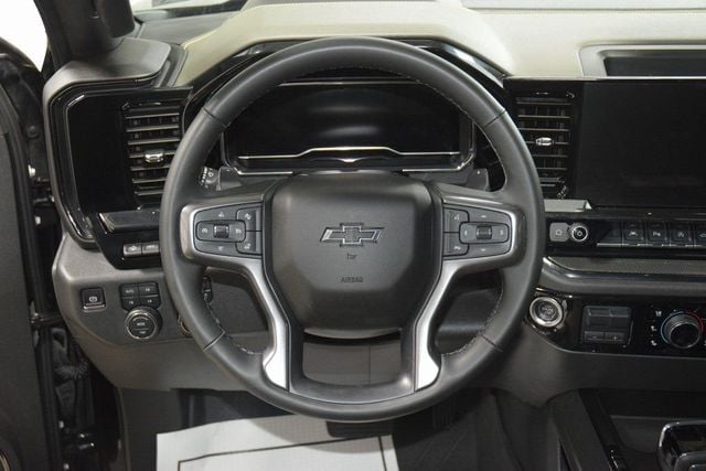 2025 Chevrolet Silverado 1500 ZR2 Dark Appearance Package - 22988367 - 37