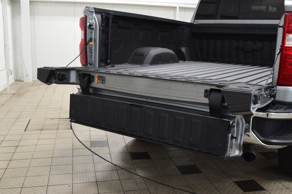 2025 Chevrolet Silverado 2500HD 2500HD CREW LT 4X4 * 6.6 V8 * HEATED LEATHER * 1 OWNER - 22957744 - 19