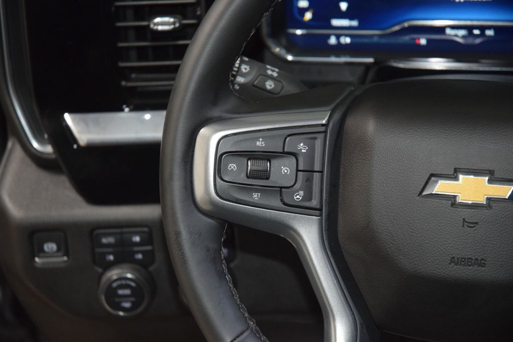 2025 Chevrolet Silverado 2500HD 2500HD CREW LT 4X4 * 6.6 V8 * HEATED LEATHER * 1 OWNER - 22957744 - 31