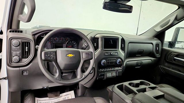 2025 Chevrolet Silverado 2500HD 4WD Crew Cab 159'' Custom w/ Turbo-Diesel, Value Pkg & 5th Wheel - 23030499 - 11