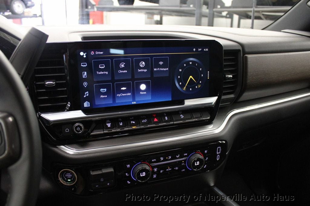 2025 Chevrolet Silverado 2500HD High Country photo 23