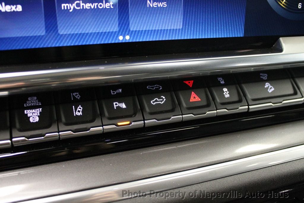 2025 Chevrolet Silverado 2500HD High Country photo 25