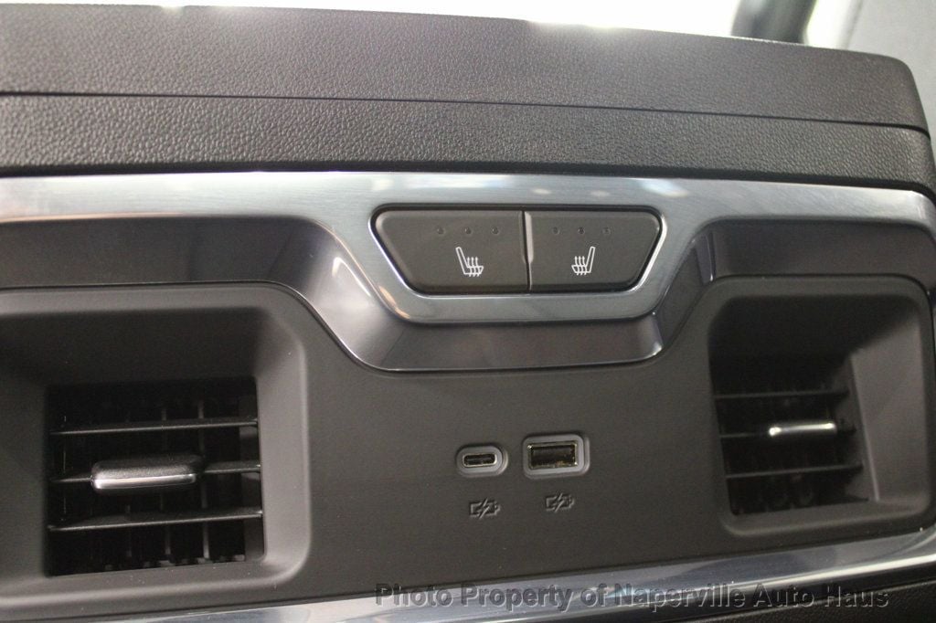 2025 Chevrolet Silverado 2500HD High Country photo 36