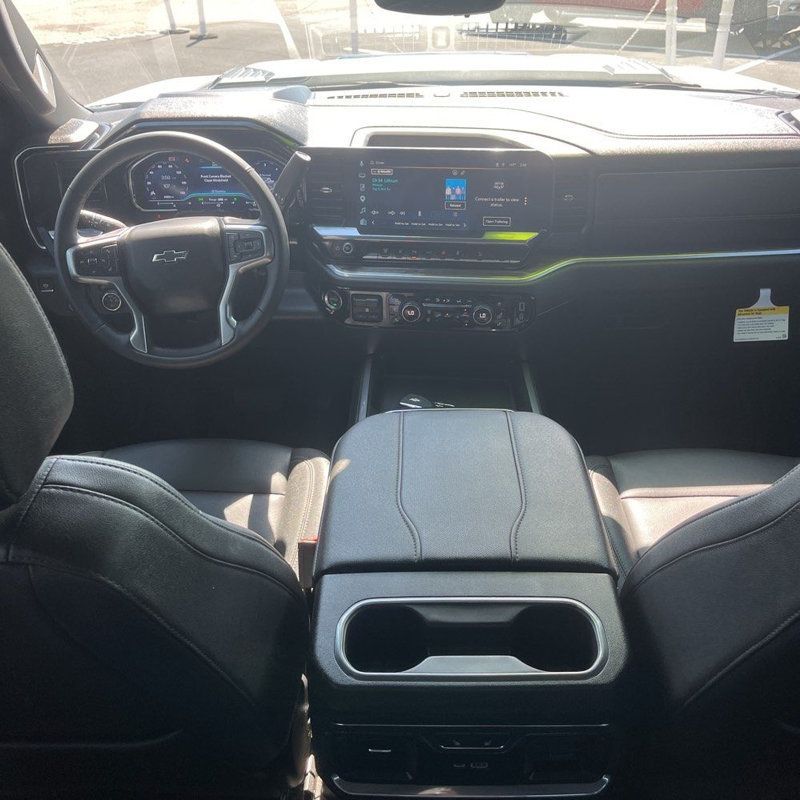 2025 Chevrolet Silverado 2500HD 4WD Crew Cab 159" LTZ - 23051876 - 17