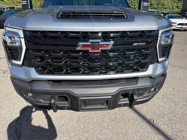 2025 Chevrolet Silverado 2500HD 4WD Crew Cab 159" ZR2 - 23081693 - 19
