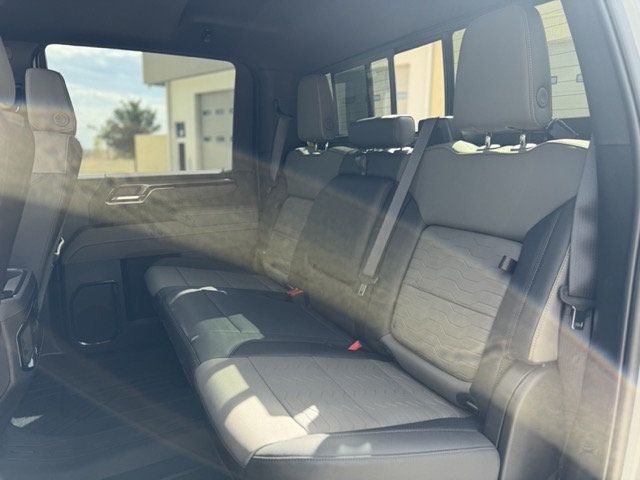 2025 Chevrolet Silverado 2500HD 4WD Crew Cab 159" ZR2 - 23069629 - 25