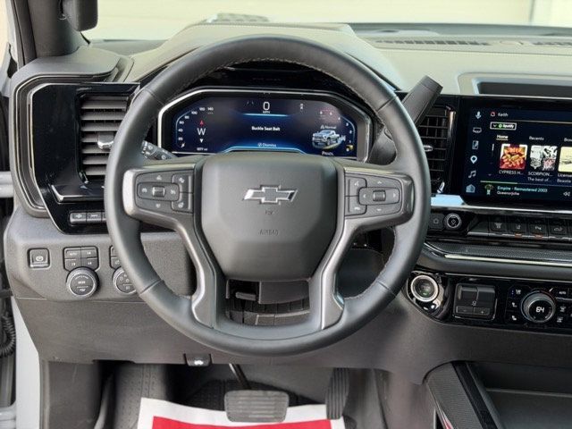 2025 Chevrolet Silverado 2500HD 4WD Crew Cab 159" ZR2 - 23069629 - 8