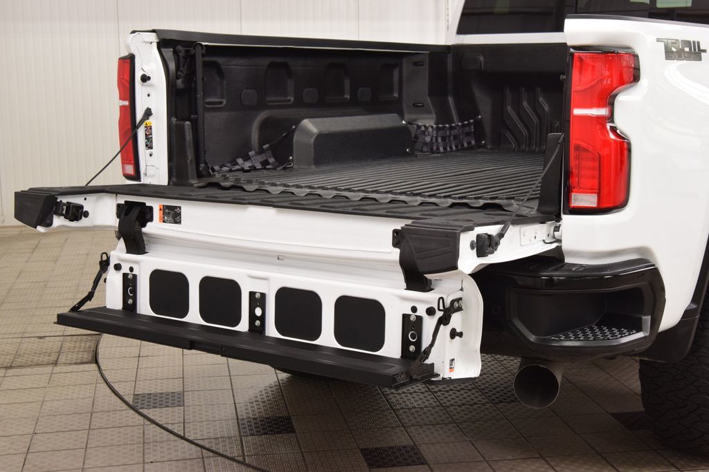 2025 Chevrolet Silverado 2500HD LTZ Trail Boss - 23051876 - 24