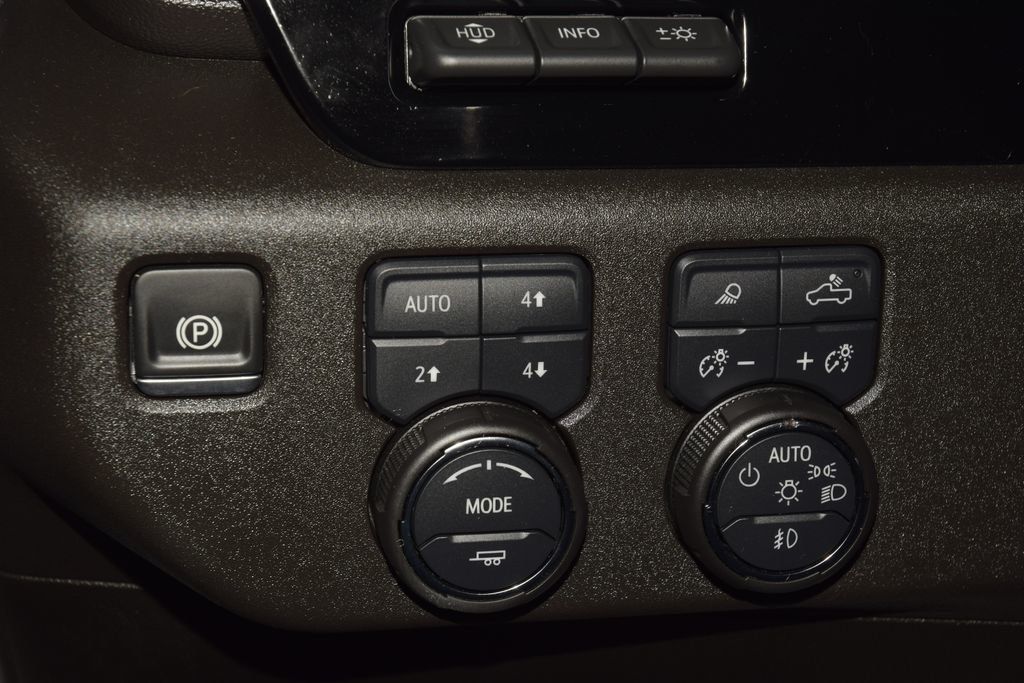 2025 Chevrolet Silverado 2500HD LTZ Trail Boss - 23051876 - 36