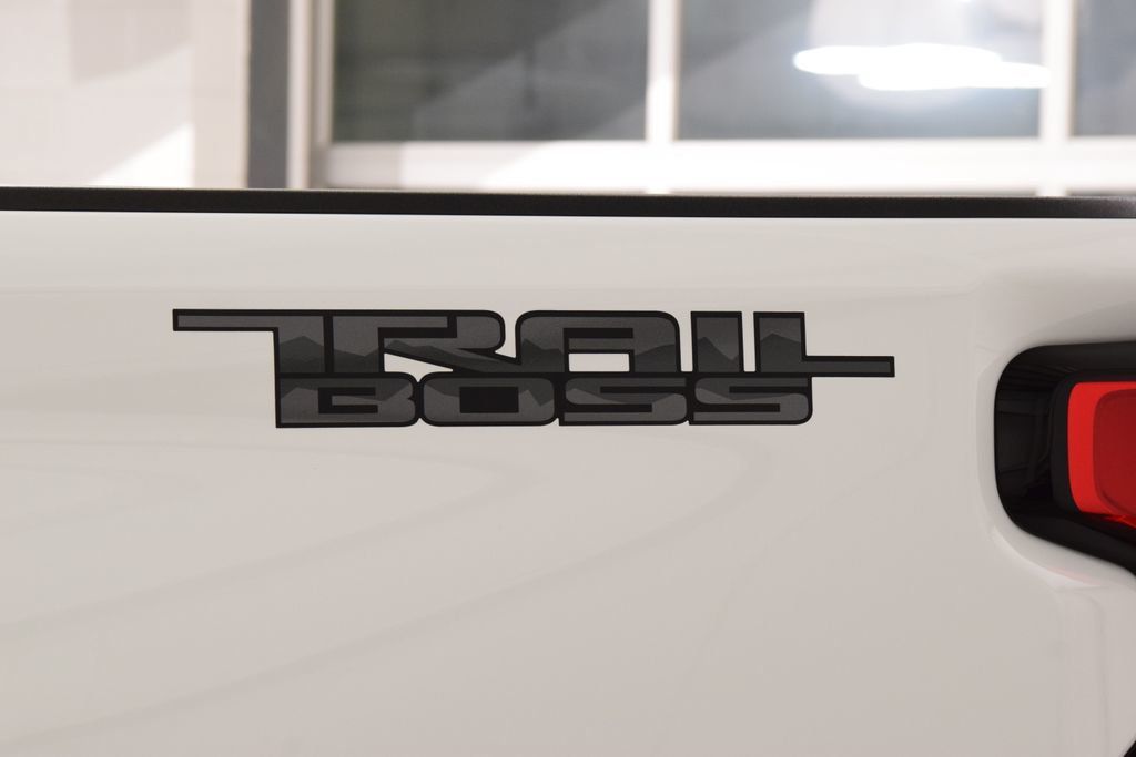 2025 Chevrolet Silverado 2500HD LTZ Z71 Trail Boss Lifted - 23050811 - 26