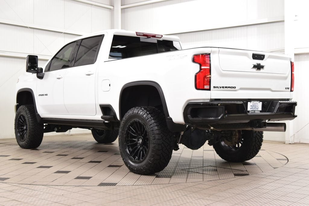 2025 Chevrolet Silverado 2500HD LTZ Z71 Trail Boss Lifted - 23050811 - 4