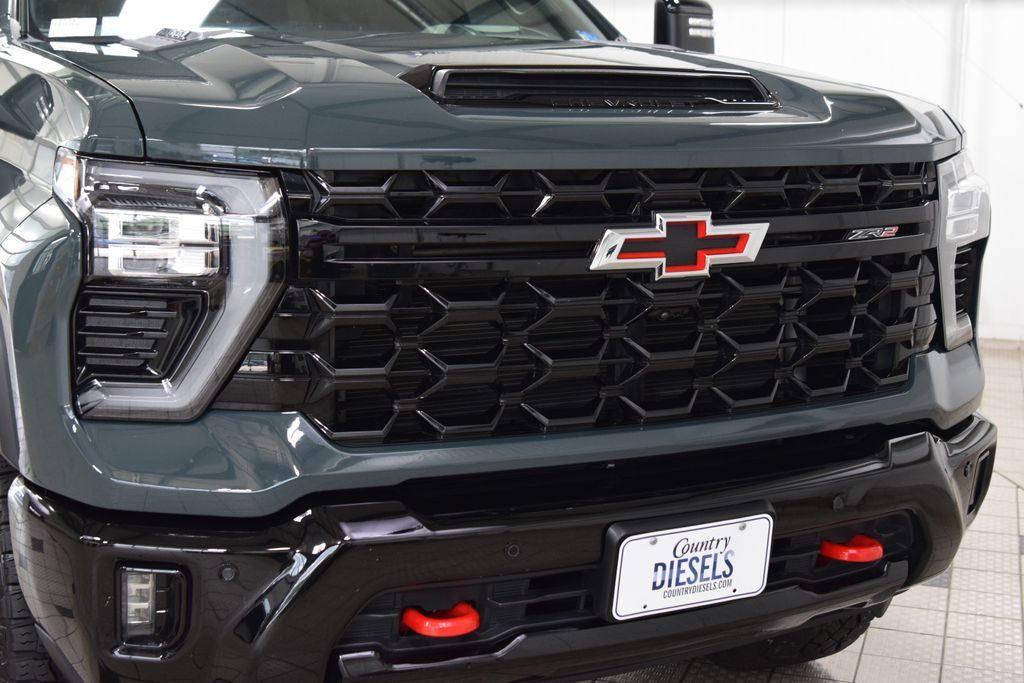2025 Chevrolet Silverado 2500HD ZR2 w/ Technology Package - 23053143 - 10