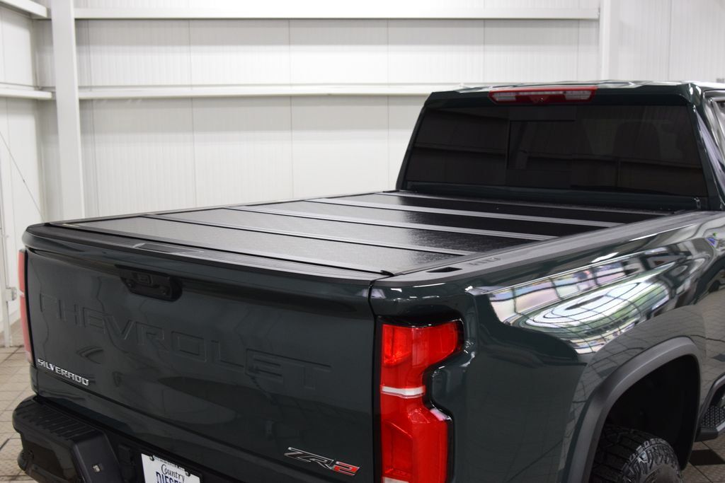 2025 Chevrolet Silverado 2500HD ZR2 w/ Technology Package - 23053143 - 24