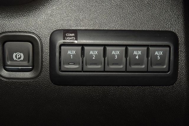 2025 Chevrolet Silverado 3500 HD 3500HD CREW 4X4 * DURAMAX * KNAPHEIDE UTILITY    - 22913244 - 24