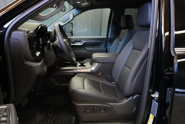 2025 Chevrolet Silverado 3500 HD LTZ - 23080777 - 11