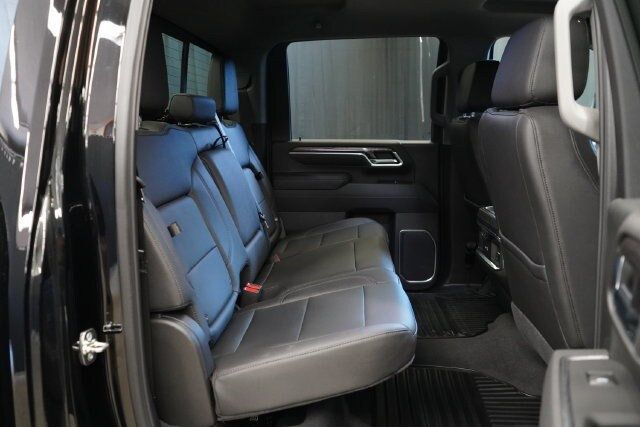 2025 Chevrolet Silverado 3500 HD LTZ - 23080777 - 42