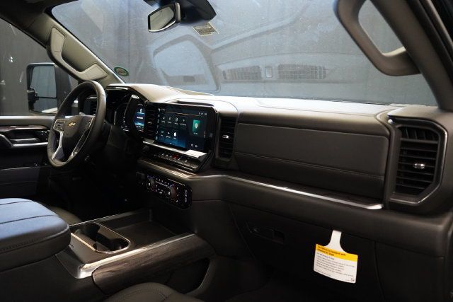 2025 Chevrolet Silverado 3500 HD LTZ - 23080777 - 48