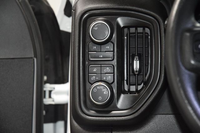 2025 Chevrolet Silverado 3500HD 3500HD CREW 4X4 * DURAMAX * 8' BED * 1 OWNER - 22991902 - 27