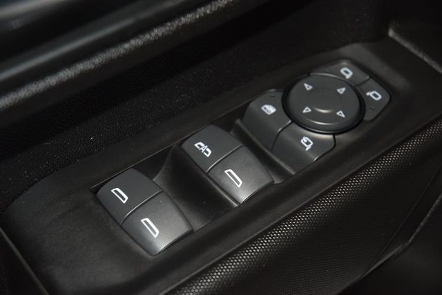 2025 Chevrolet Silverado 3500HD 3500HD CREW 4X4 * DURAMAX * 8' BED * 1 OWNER - 22991902 - 37