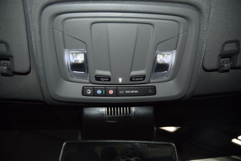 2025 Chevrolet Silverado 3500HD 3500HD CREW 4X4 * DURAMAX * 8' BED * 1 OWNER - 22991902 - 38