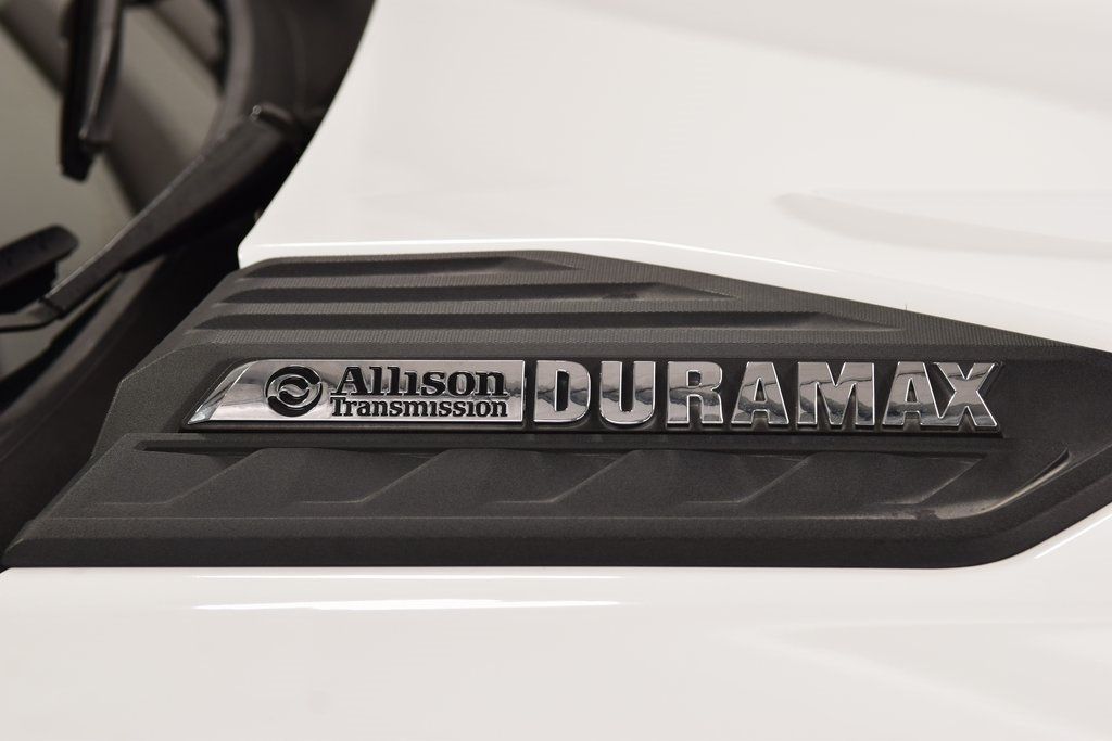 2025 Chevrolet Silverado 3500HD 3500HD CREW 4X4 * DURAMAX * 8' BED * 1 OWNER - 22991902 - 8