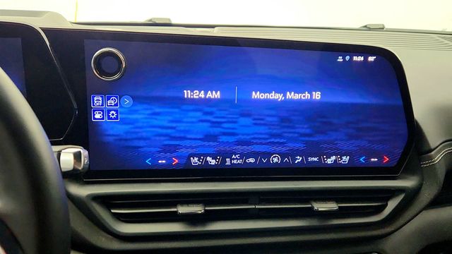 2025 Chevrolet Silverado EV e4WD Crew Cab Extended Range LT w/ Multi-Flex Midgate - 22998963 - 16