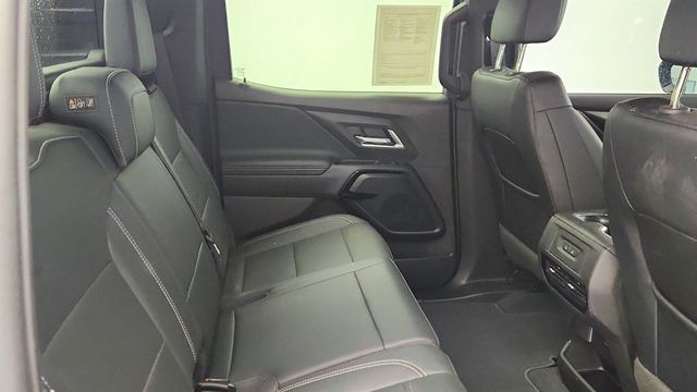 2025 Chevrolet Silverado EV e4WD Crew Cab Extended Range LT w/ Multi-Flex Midgate - 22998963 - 20