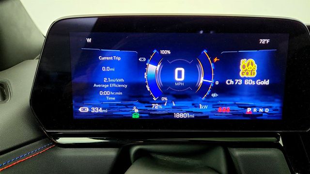 2025 Chevrolet Silverado EV e4WD Crew Cab Max Range RST w/ Hard Folding Truck Bed Cover - 23012596 - 13