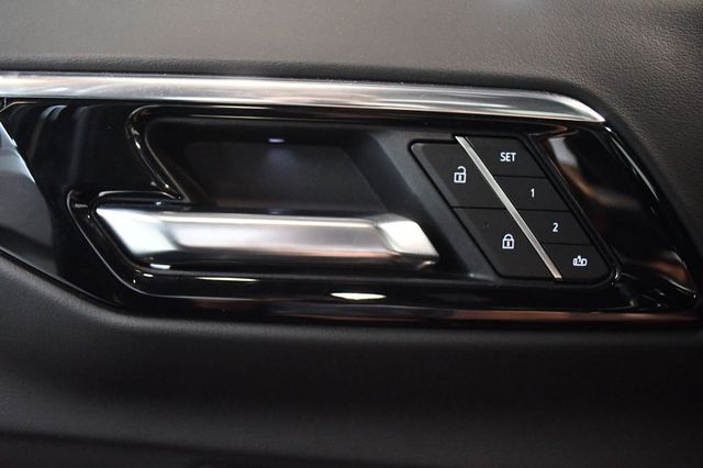 2025 Chevrolet Suburban 25 CHEVY SUBURBAN Z/71-LOW MILES-BLACK - 23078925 - 44