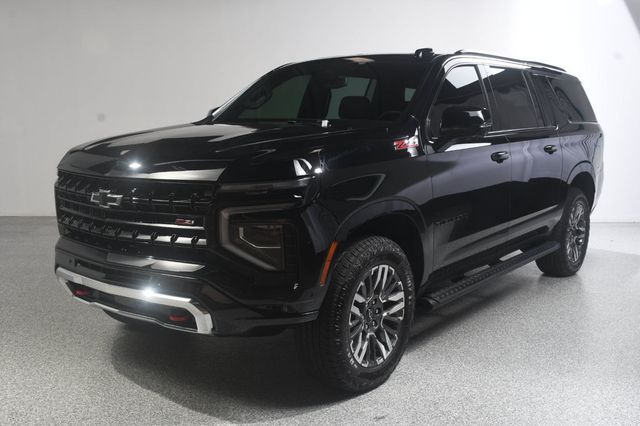 2025 Chevrolet Suburban 25 CHEVY SUBURBAN Z/71-LOW MILES-BLACK - 23078925 - 5