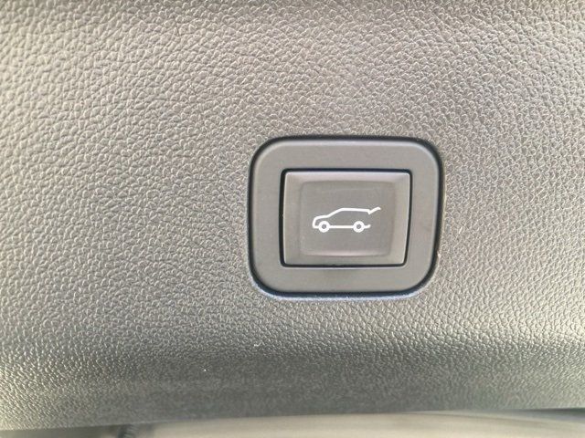 2025 Chevrolet Suburban 4WD 4dr High Country - 22931779 - 17