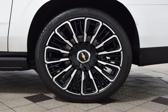 2025 Chevrolet Suburban 4WD 4dr High Country - 22931779 - 26