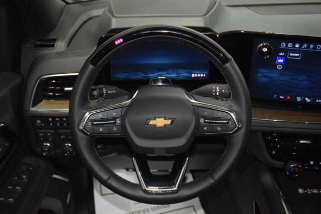 2025 Chevrolet Suburban 4WD 4dr High Country - 22931779 - 35